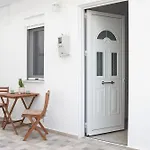 Estia - Detached House